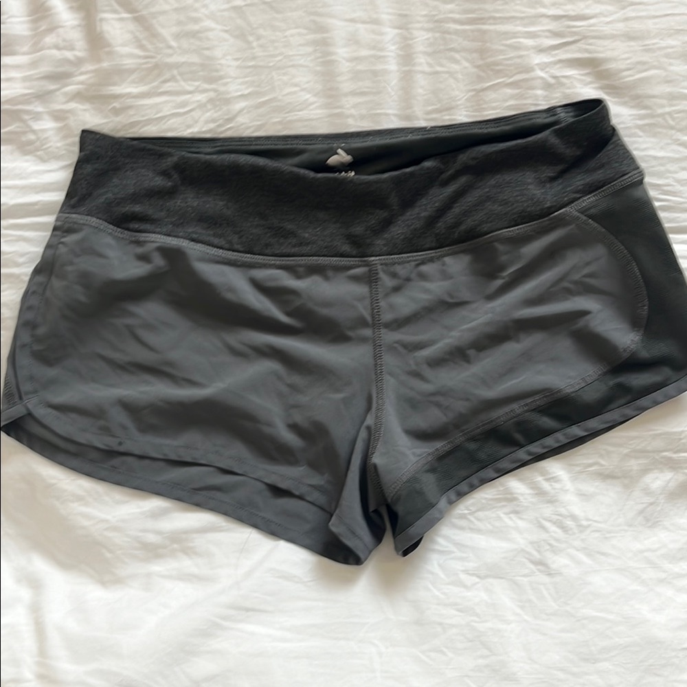 Rabbit running shorts - med